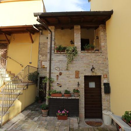 B&B La Casuccia Di أسيسي المظهر الخارجي الصورة